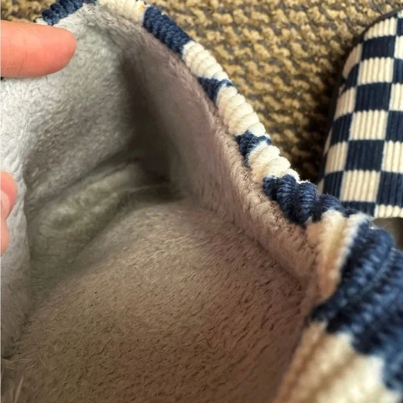 Well Worn Checkered Slip-On Fuzzy Slippers - Picture 3 of 6